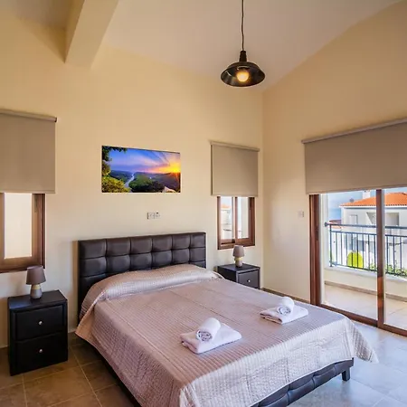 Prengos - Three Bedroom With Private Swimming Pool Villa *