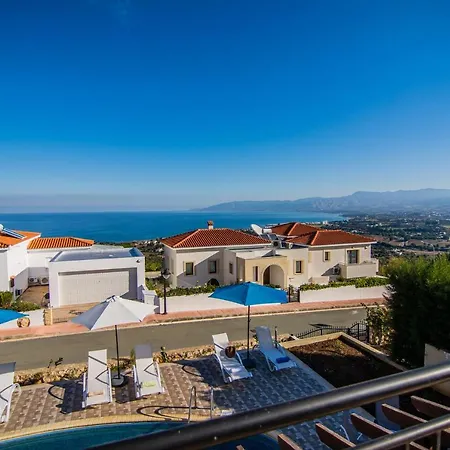 Βίλα Prengos - Three Bedroom With Private Swimming Pool *