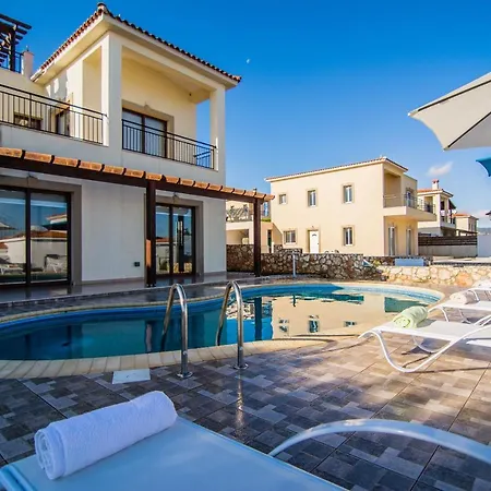 Prengos - Three Bedroom With Private Swimming Pool Πόλη